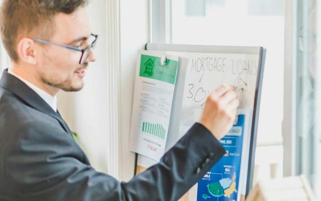 Smart Financing Explained: Understanding Mortgage Bridging Loans with Silver Oak Capital